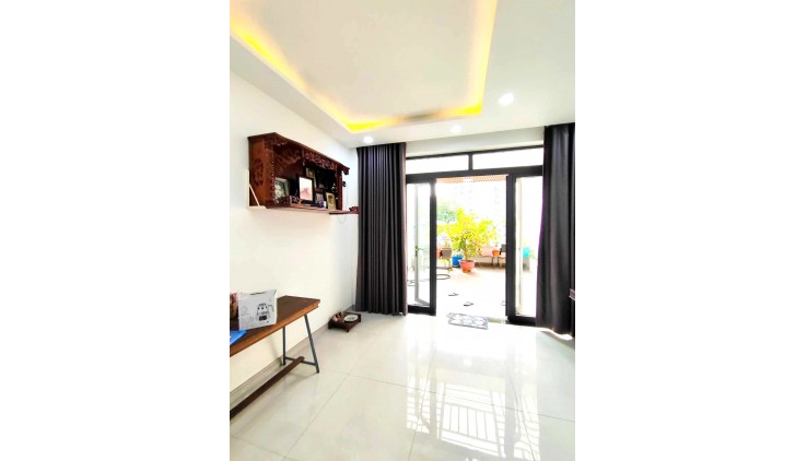 Mặt Tiền Kinh Doanh 3 Tầng 126m2_4.5x28m Vị trí đẹp Gần Ngã 4 Thủ Đức Hiệp Phú Thủ Đức Chỉ 12,7 tỷ